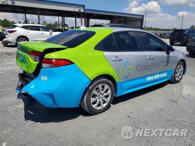 Trzecie zdjęcie samochodu z tyłu: 2022 TOYOTA COROLLA LE VIN:JTDEPMAE2NJ229672 - miniatura