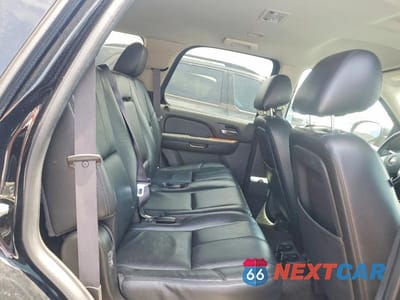 Zdjęcie 11 z 13 samochodu: 2012 CHEVROLET TAHOE C1500 LT VIN:1GNSCBE03CR226450 - miniatura