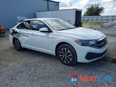 Czwarte zdjęcie samochodu z boku: 2023 VOLKSWAGEN JETTA S VIN:3VW5M7BU9PM021226 - miniatura