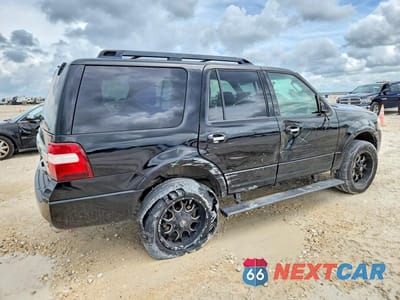 Trzecie zdjęcie samochodu z tyłu: 2017 FORD EXPEDITION LIMITED VIN:1FMJU1KT0HEA82439 - miniatura