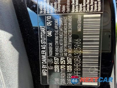 Zdjęcie 9 z 10 samochodu: 2011 MERCEDES-BENZ E 350 4MATIC VIN:WDDHF8HB0BA325966 - miniatura