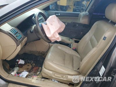 Zdjęcie 7 z 12 samochodu: 2007 HONDA ACCORD EX VIN:1HGCM56897A082683 - miniatura