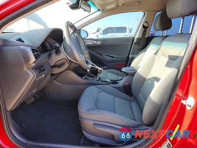 Zdjęcie 7 z 12 samochodu: 2022 HYUNDAI IONIQ BLUE VIN:KMHC65LC0NU267407 - miniatura