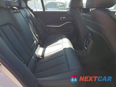 Zdjęcie 10 z 12 samochodu: 2024 BMW 330I VIN:3MW69FF00R8E55621 - miniatura