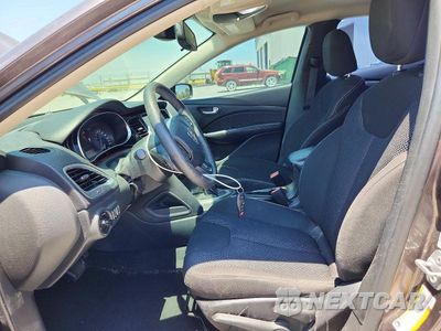 Zdjęcie 6 z 11 samochodu: 2015 DODGE DART SXT VIN:1C3CDFBB0FD363021 - miniatura