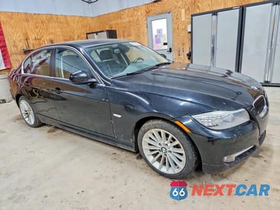 Czwarte zdjęcie samochodu z boku: 2011 BMW 335 D VIN:WBAPN7C5XBF184554 - miniatura