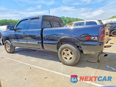 Drugie zdjęcie samochodu z przodu: 2003 CHEVROLET SILVERADO K1500 VIN:2GCEK19T231114321 - miniatura