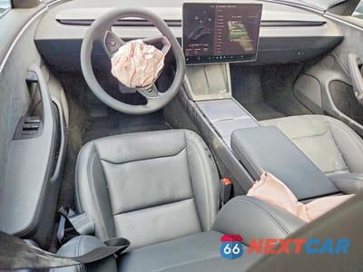 Zdjęcie 8 z 13 samochodu: 2025 TESLA MODEL 3 VIN:5YJ3E1EB1SF060467 - miniatura