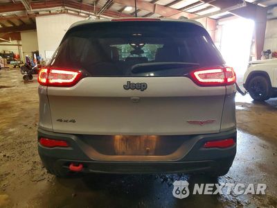 Zdjęcie 6 z 14 samochodu: 2018 JEEP CHEROKEE TRAILHAWK VIN:1C4PJMBX7JD504908 - miniatura