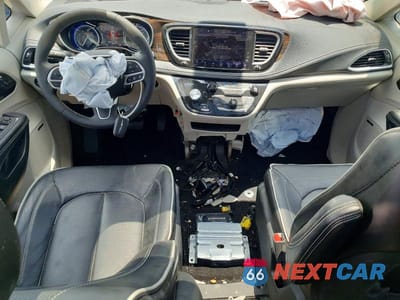 Zdjęcie 8 z 13 samochodu: 2022 CHRYSLER PACIFICA LIMITED VIN:2C4RC1GG3NR210029 - miniatura