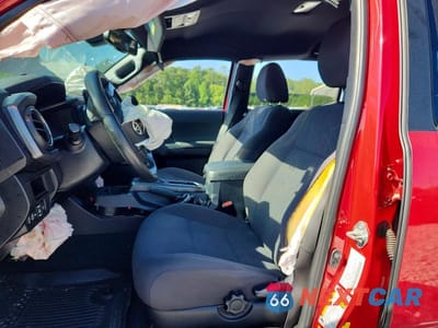 Zdjęcie 7 z 13 samochodu: 2018 TOYOTA TACOMA TRD SPORT VIN:3TMBZ5DN7JM016387 - miniatura
