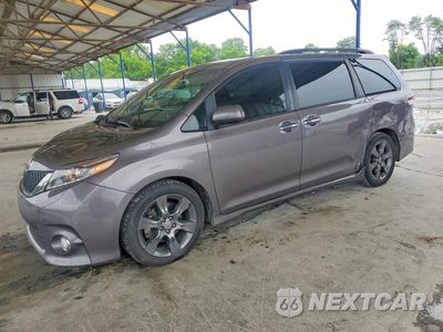 2016 TOYOTA SIENNA SE 5TDXK3DC2GS752725 - główne zdjęcie licytacji z USA - miniatura