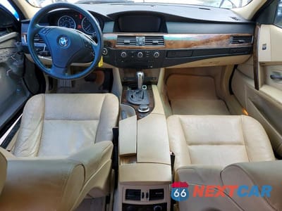 Zdjęcie 8 z 13 samochodu: 2007 BMW 530 XI VIN:WBANF73567CU26124 - miniatura