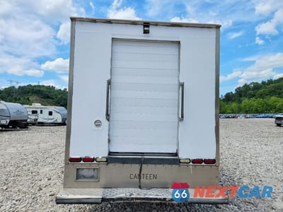 Zdjęcie 6 z 13 samochodu: 2015 ISUZU NQR REFRIGERATED BOX TRUCK VIN:JALE5W163F7902198 - miniatura
