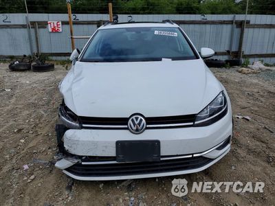Piąte zdjęcie samochodu w środku: 2018 VOLKSWAGEN GOLF SPORTWAGEN S VIN:3VWD17AU5JM752460 - miniatura