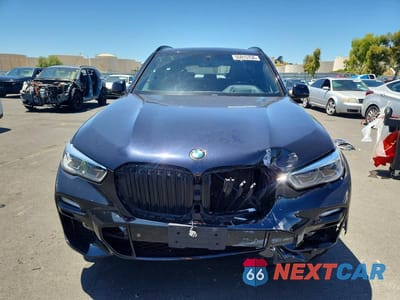Piąte zdjęcie samochodu w środku: 2021 BMW X5 XDRIVE45E VIN:5UXTA6C01M9D84012 - miniatura