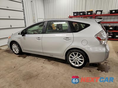 Drugie zdjęcie samochodu z przodu: 2012 TOYOTA PRIUS V FIVE VIN:JTDZN3EU7C3176830 - miniatura