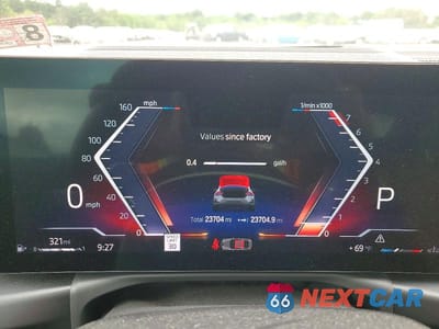 Zdjęcie 9 z 12 samochodu: 2023 BMW M240XI VIN:3MW53CM06P8D56250 - miniatura