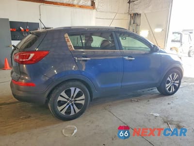 Trzecie zdjęcie samochodu z tyłu: 2011 KIA SPORTAGE EX VIN:KNDPCCA22B7099664 - miniatura