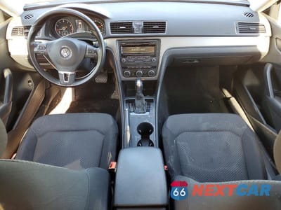 Zdjęcie 8 z 12 samochodu: 2014 VOLKSWAGEN PASSAT S VIN:1VWAH7A34EC019118 - miniatura
