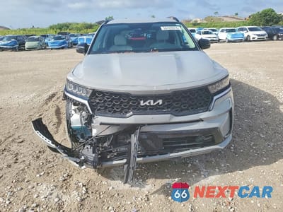 Piąte zdjęcie samochodu w środku: 2023 KIA SORENTO EX VIN:5XYRH4LFXPG249479 - miniatura