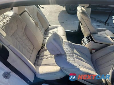 Zdjęcie 10 z 13 samochodu: 2021 BMW 740 I VIN:WBA7T2C07MCF88819 - miniatura