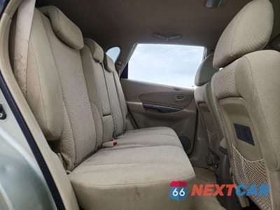Zdjęcie 11 z 13 samochodu: 2006 HYUNDAI TUCSON GL VIN:KM8JM12B26U435905 - miniatura