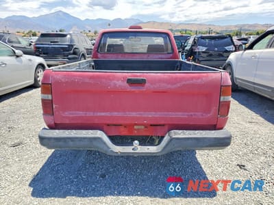 Zdjęcie 6 z 12 samochodu: 1994 TOYOTA PICKUP BASE VIN:4TARN81A9RZ255121 - miniatura