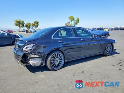 Trzecie zdjęcie samochodu z tyłu: 2019 MERCEDES-BENZ C 300 VIN:55SWF8DB7KU322320 - miniatura