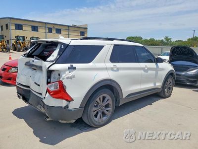 Trzecie zdjęcie samochodu z tyłu: 2022 FORD EXPLORER XLT VIN:1FMSK7DH6NGB45274 - miniatura