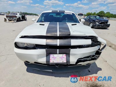 Piąte zdjęcie samochodu w środku: 2011 DODGE CHALLENGER VIN:2B3CJ4DG7BH596734 - miniatura