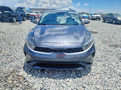 Piąte zdjęcie samochodu w środku: 2022 KIA FORTE LXS VIN:3KPF24AD0NE462134 - miniatura