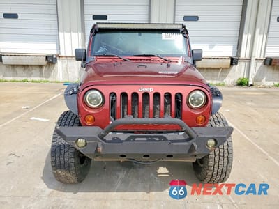 Piąte zdjęcie samochodu w środku: 2008 JEEP WRANGLER UNLIMITED SAHARA VIN:1J4GA59138L644603 - miniatura