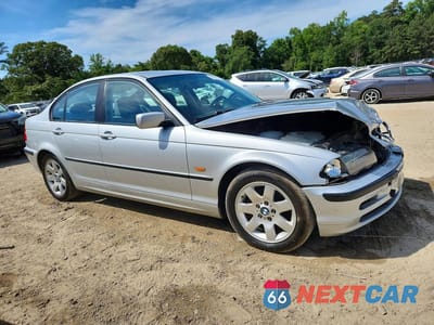 Czwarte zdjęcie samochodu z boku: 2000 BMW 323 I VIN:WBAAM3345YCD58875 - miniatura