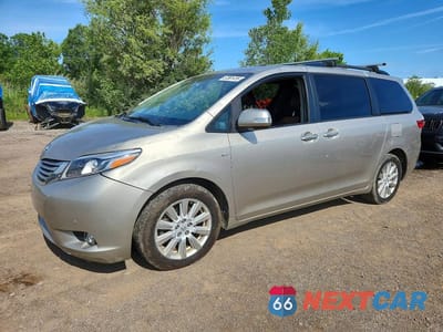 2017 TOYOTA SIENNA LIMITED PREMIUM 7-PASSENGER 5TDDZ3DC1HS154108 - główne zdjęcie licytacji z USA - miniatura