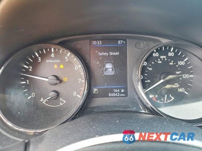 Zdjęcie 9 z 13 samochodu: 2018 NISSAN ROGUE S VIN:5N1AT2MV1JC755635 - miniatura