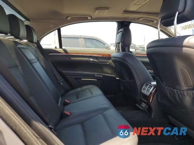 Zdjęcie 10 z 12 samochodu: 2012 MERCEDES-BENZ S 550 VIN:WDDNG7DB1CA490863 - miniatura