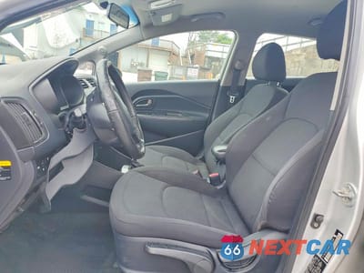 Zdjęcie 7 z 12 samochodu: 2013 KIA RIO EX VIN:KNADN4A32D6201529 - miniatura