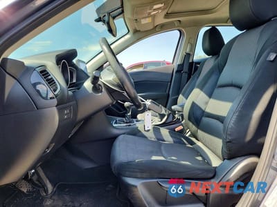 Zdjęcie 7 z 12 samochodu: 2016 MAZDA 3 TOURING VIN:JM1BM1W72G1353464 - miniatura