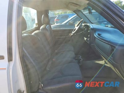 Zdjęcie 10 z 12 samochodu: 2004 CHEVROLET SILVERADO C1500 VIN:1GCEC14V64Z253544 - miniatura