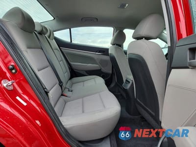 Zdjęcie 10 z 12 samochodu: 2018 HYUNDAI ELANTRA SEL VIN:KMHD84LF5JU592440 - miniatura