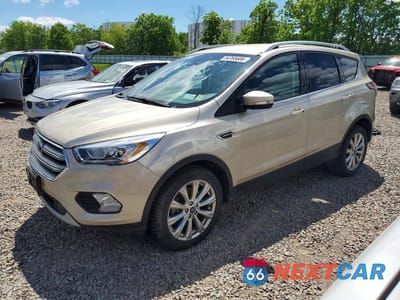 2017 FORD ESCAPE TITANIUM 1FMCU9JD1HUC21081 - główne zdjęcie licytacji z USA - miniatura