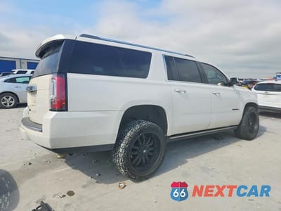 Trzecie zdjęcie samochodu z tyłu: 2019 GMC YUKON XL DENALI VIN:1GKS2HKJ3KR254442 - miniatura