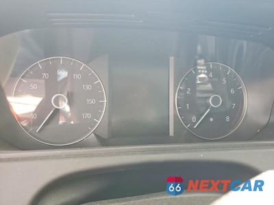 Zdjęcie 9 z 11 samochodu: 2018 LAND ROVER RANGE ROVER VELAR S VIN:SALYB2RV7JA730158 - miniatura