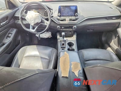 Zdjęcie 8 z 13 samochodu: 2019 NISSAN ALTIMA SV VIN:1N4BL4DVXKC126211 - miniatura