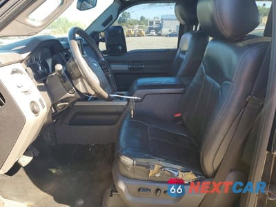 Zdjęcie 7 z 12 samochodu: 2013 FORD F250 SUPER DUTY VIN:1FT7W2A64DEB28617 - miniatura