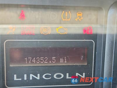 Zdjęcie 9 z 14 samochodu: 2009 LINCOLN NAVIGATOR VIN:5LMFU28549EJ00542 - miniatura