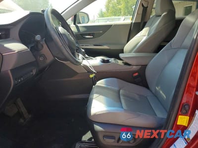 Zdjęcie 7 z 14 samochodu: 2022 TOYOTA VENZA XLE VIN:JTEAAAAH9NJ102499 - miniatura