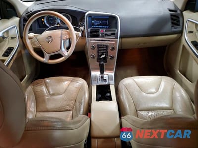 Zdjęcie 8 z 13 samochodu: 2012 VOLVO XC60 T6 VIN:YV4902DZ4C2244123 - miniatura