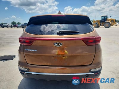 Zdjęcie 6 z 12 samochodu: 2021 KIA SPORTAGE LX VIN:KNDPM3AC0M7922486 - miniatura
